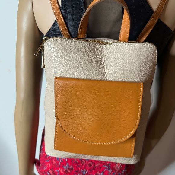 Divina Firenze Bags Nwt Divina Firenze Italian Pebbled Leather